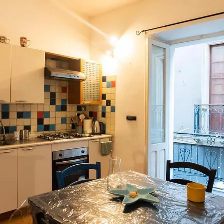 A 2 Passi Apartment Iglesias